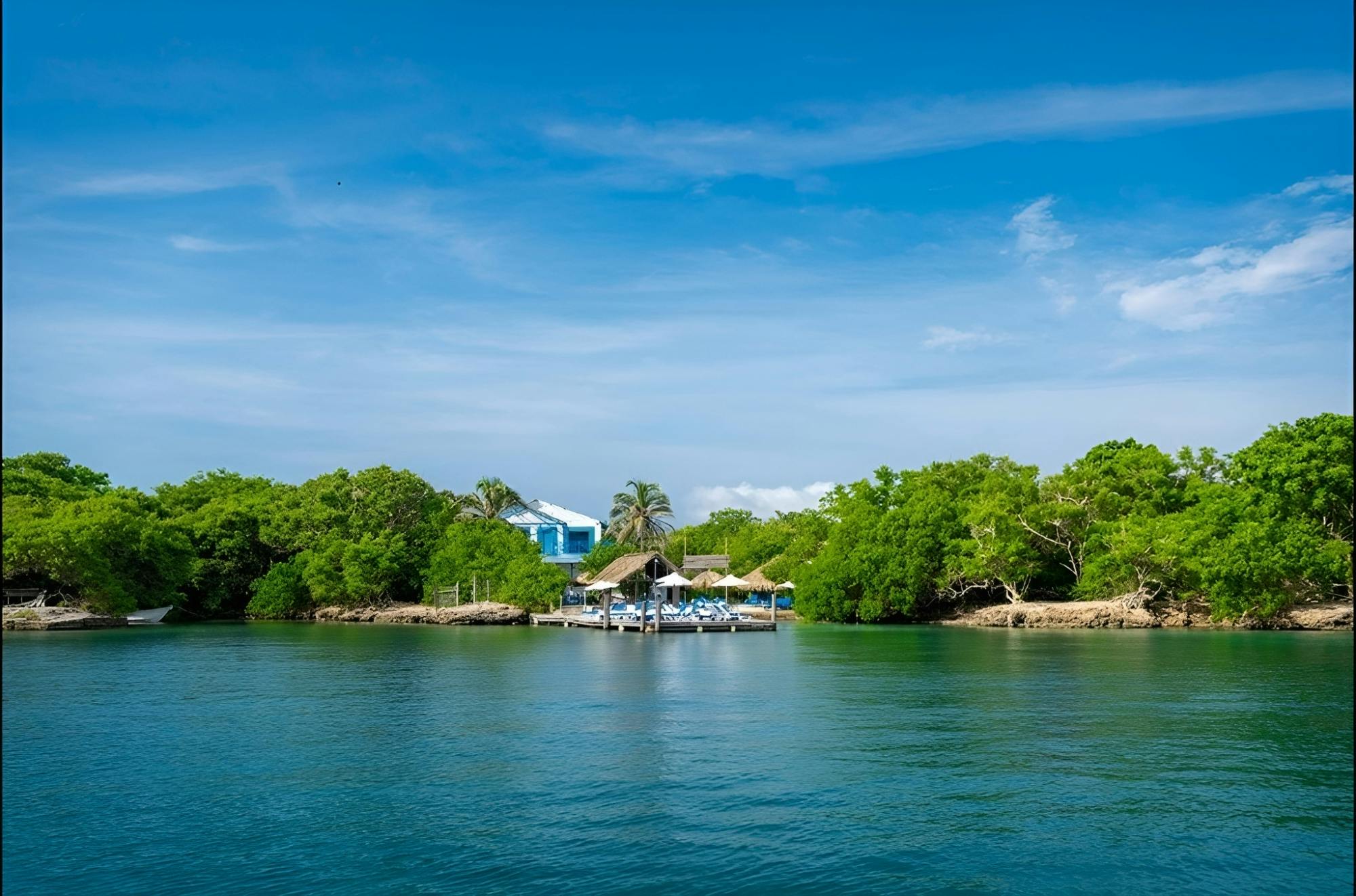 Coralina Island bayside area Deluxe pass from Cartagena