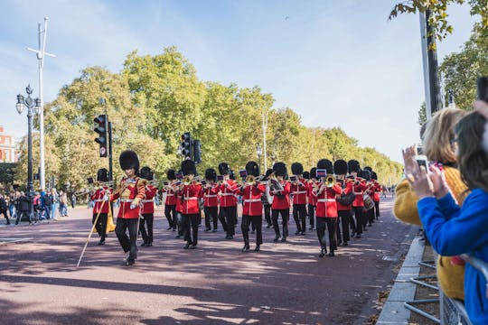 Changing the Guard Ceremony guided walking tour