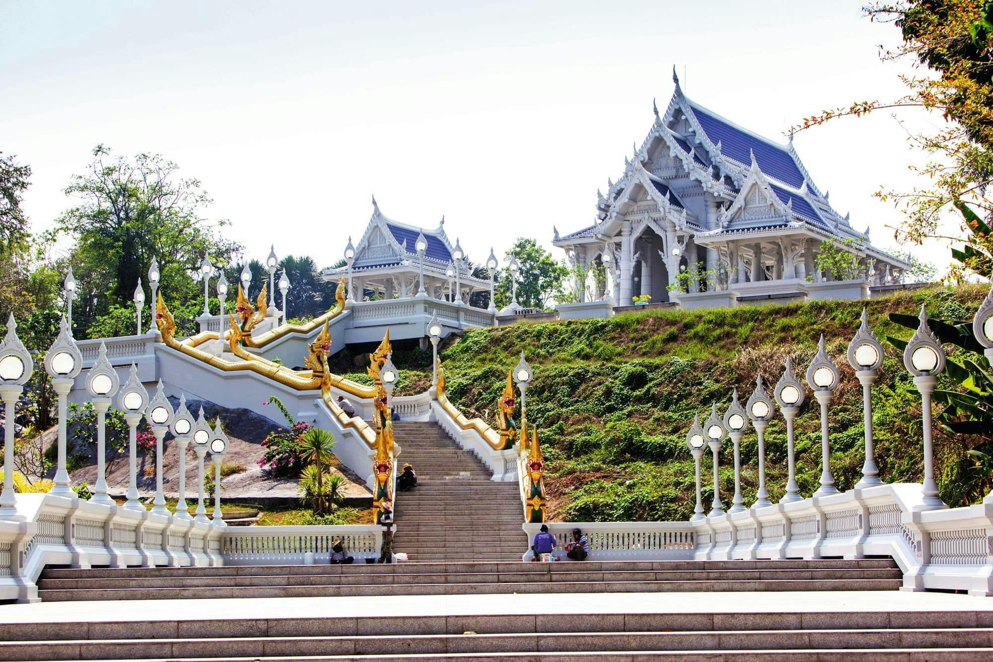 Sites & Bites: Markets, temples and milk tea in Krabi