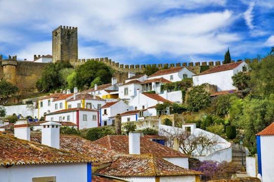 Tour en grupos pequeños a Fátima, Batalha, Nazaré y Óbidos.