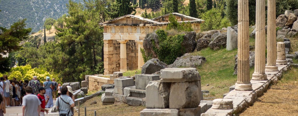 Delphi-Ganztagestour mit Museums- und Arachova-Dorfbesuch