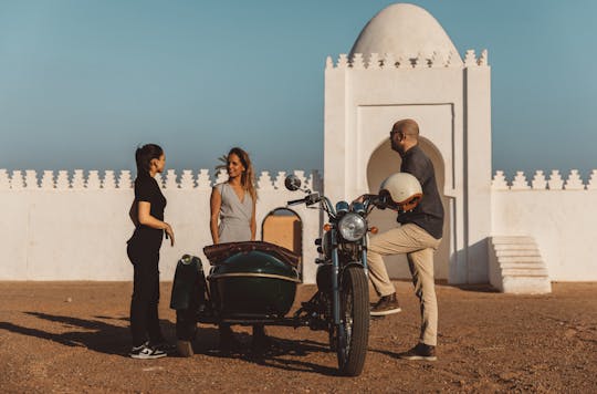 Passeio de Sidecar Vintage por Marrakech e arredores