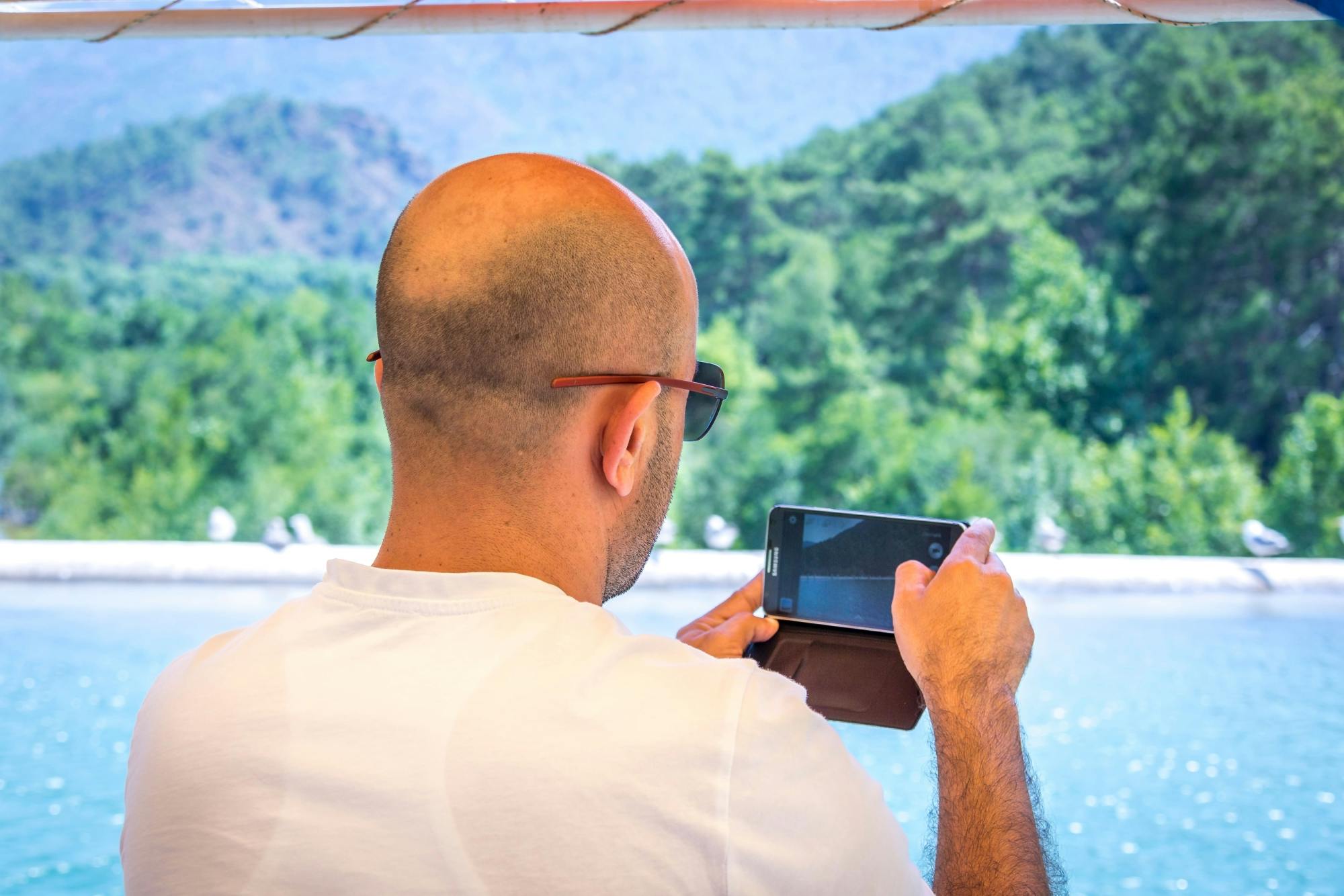 Secret Valley boat tour