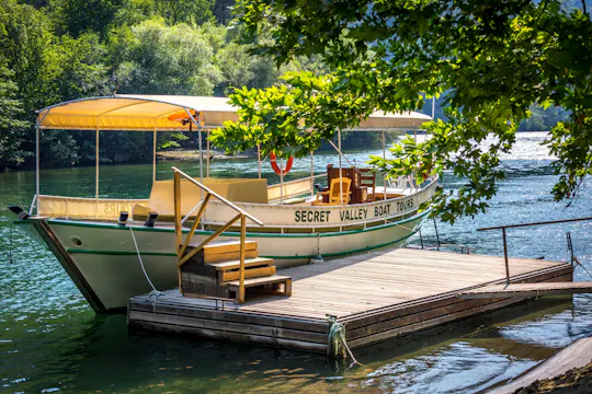 Besuch des Secret Valley mit Bootsfahrt und Mittagessen