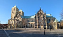 Historic milestones self-guided audio tour in Munster