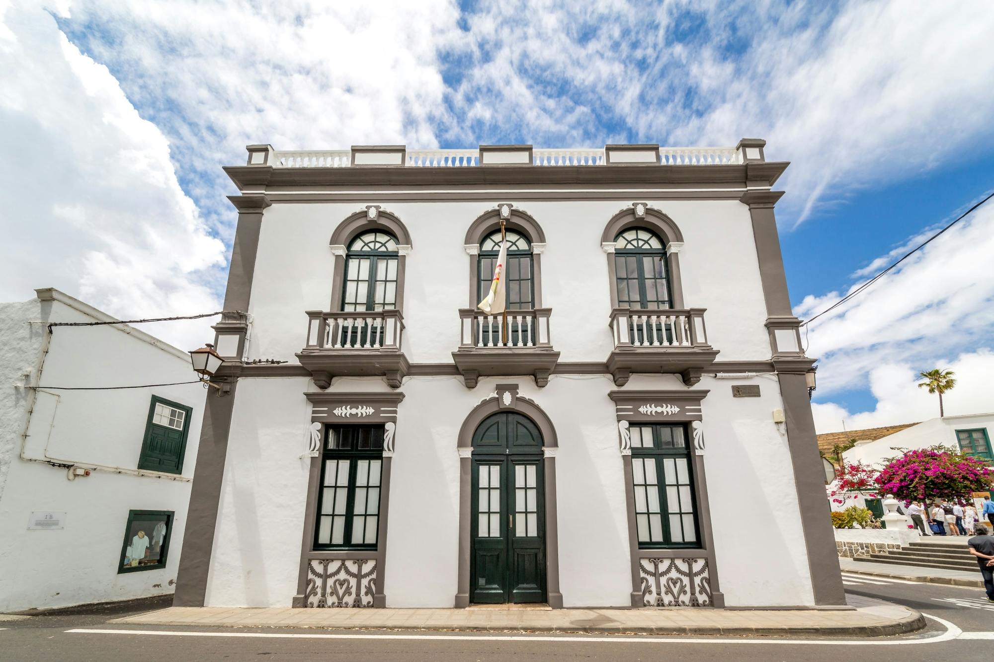 Lanzarote three-wheel Ryker bike tour – ticket only