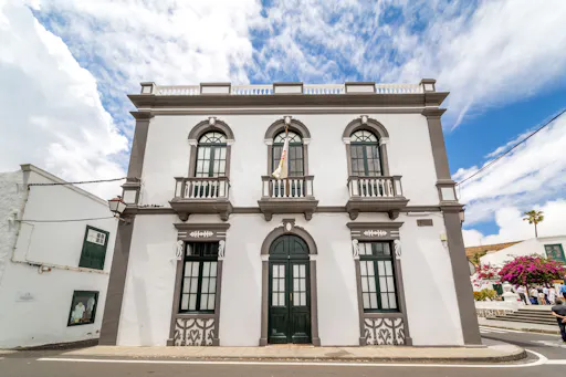 Lanzarote three-wheel Ryker bike tour – ticket only