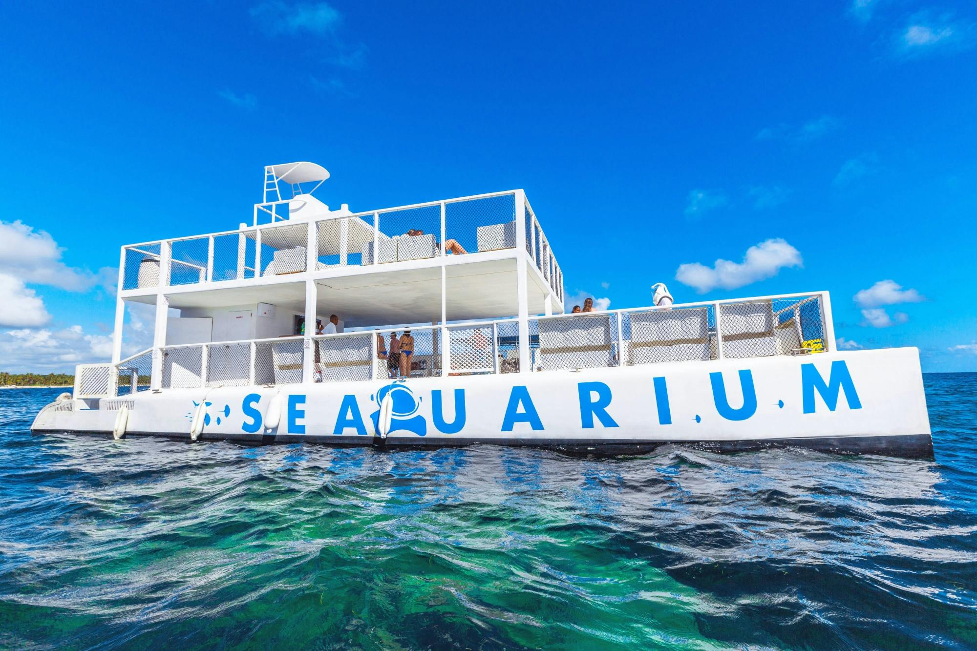 Seaquarium by Catamaran