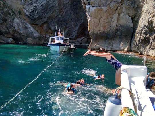 Boat trip to Illes Medes and Roca Foradada from L'Estartit