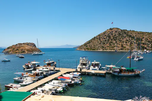 Bodrum Peninsula highlights tour with bazaar visit