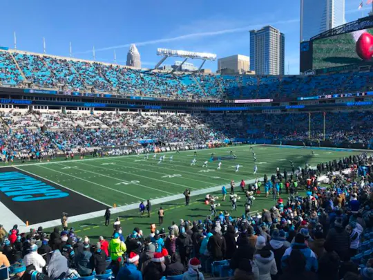 Footballspiel der Carolina Panthers im Bank of America Stadium