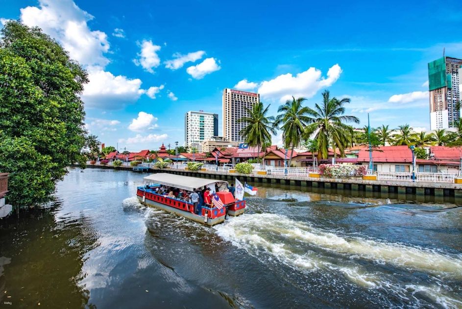Cruises in Malacca Cruises in Malacca