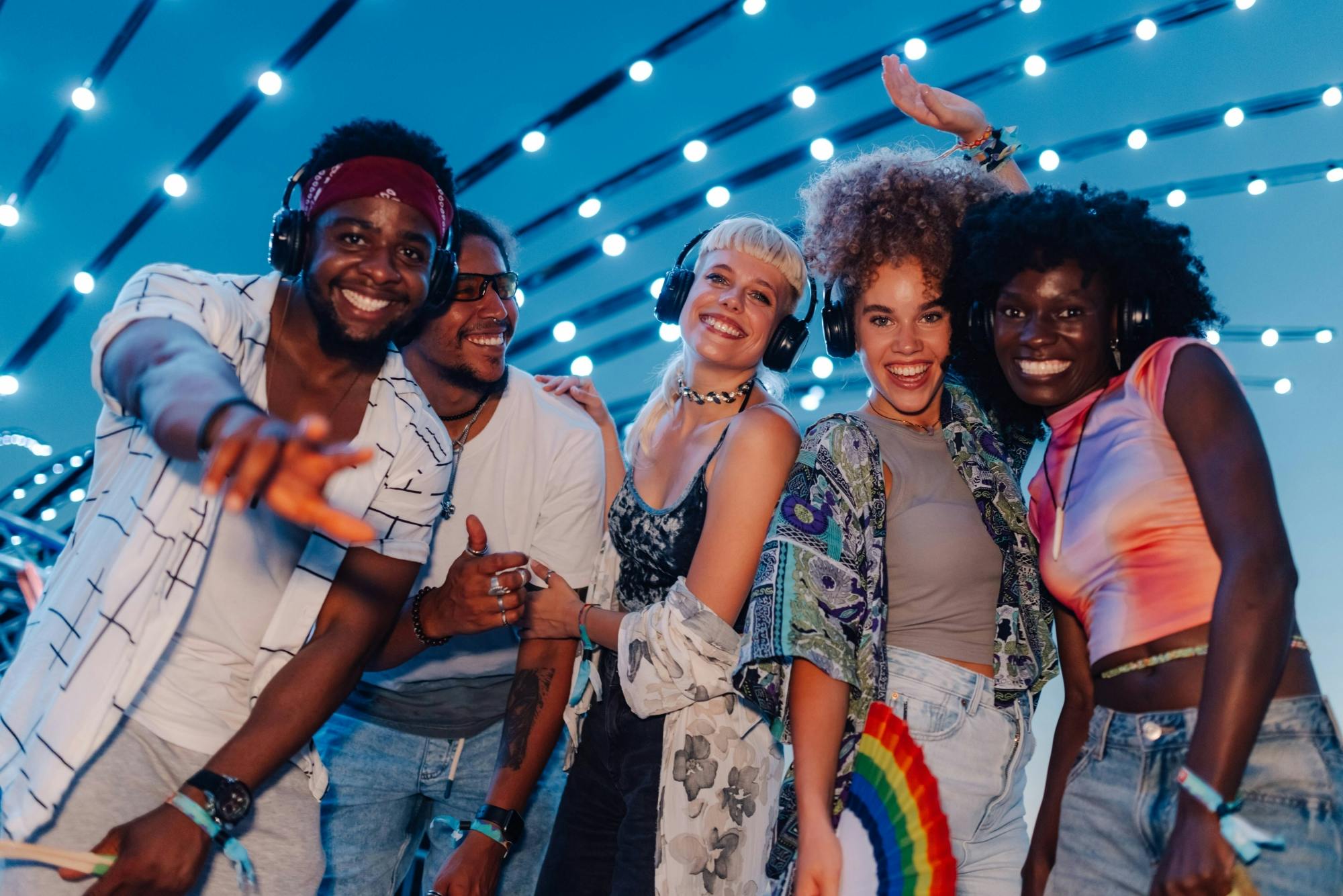 Transport to Carvoeiro Black and White Night in the Algarve