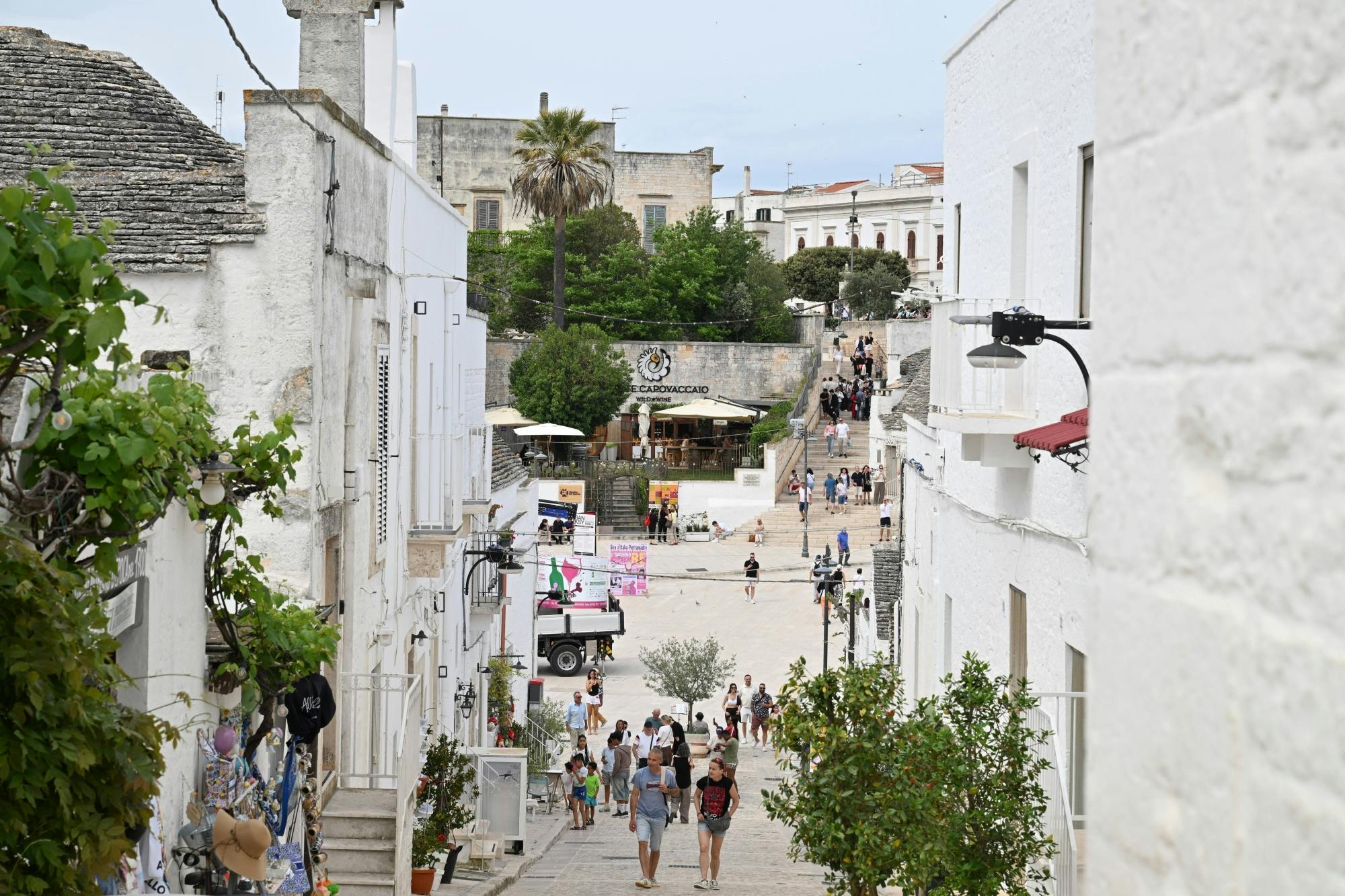 Secrets of Alberobello tour with tastings from Central Puglia