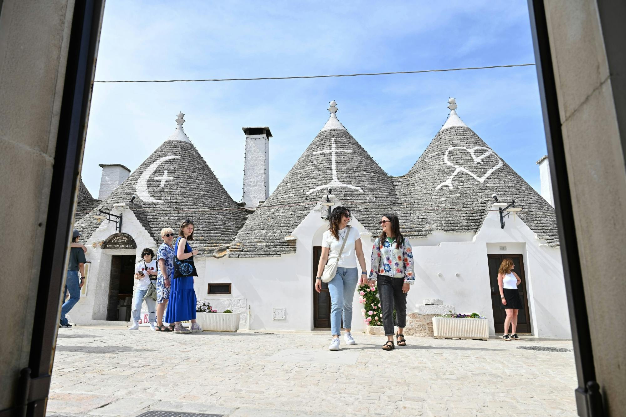 Secrets of Alberobello tour with tastings from Central Puglia
