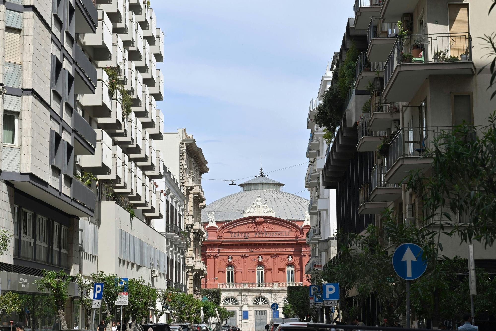 Bari Guided Tour with Free Time