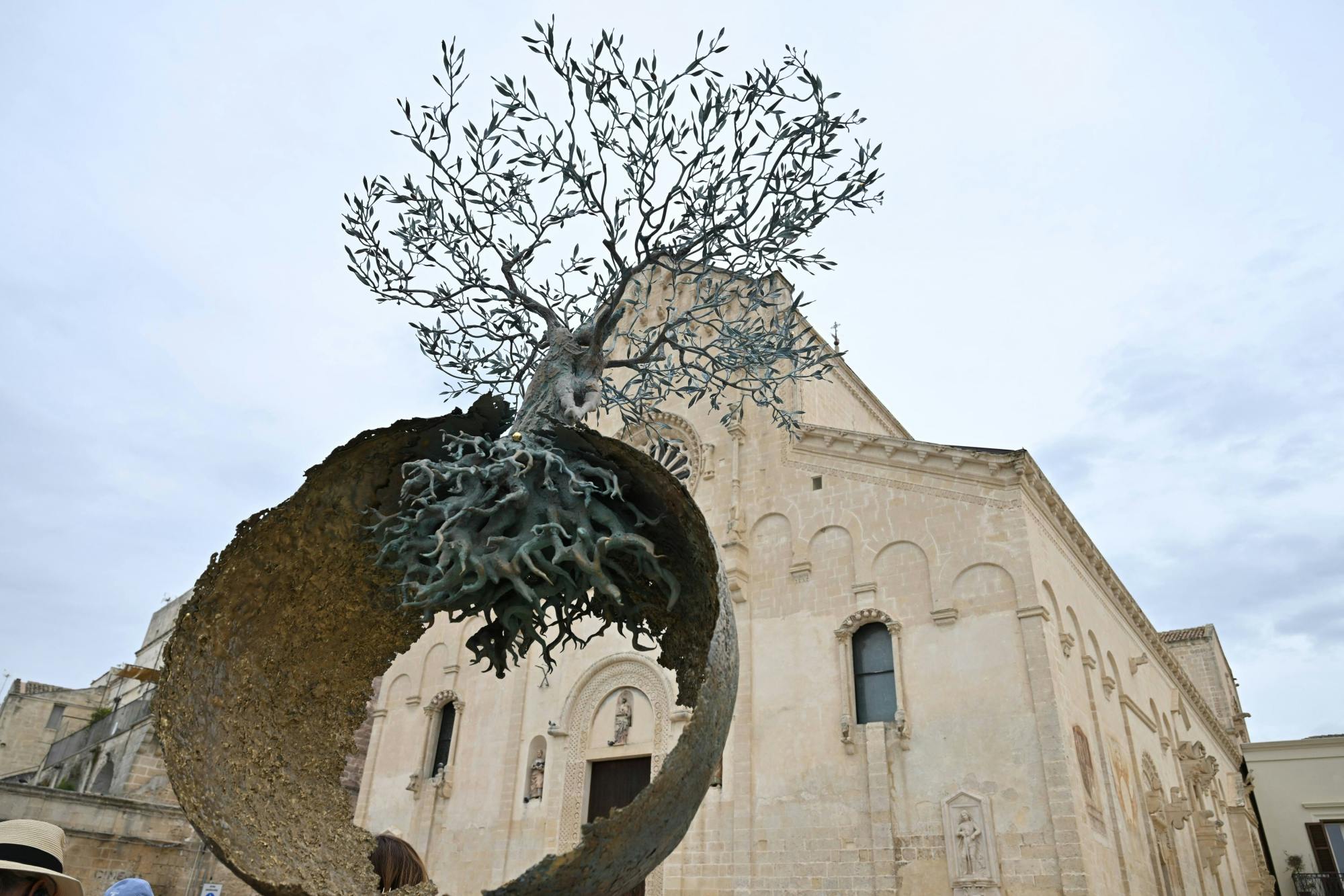 Matera tour with cave homes and local food tasting