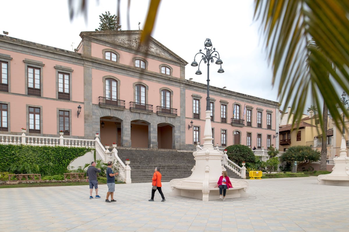 Guided Visit to Corpus Christi Festival in La Orotava