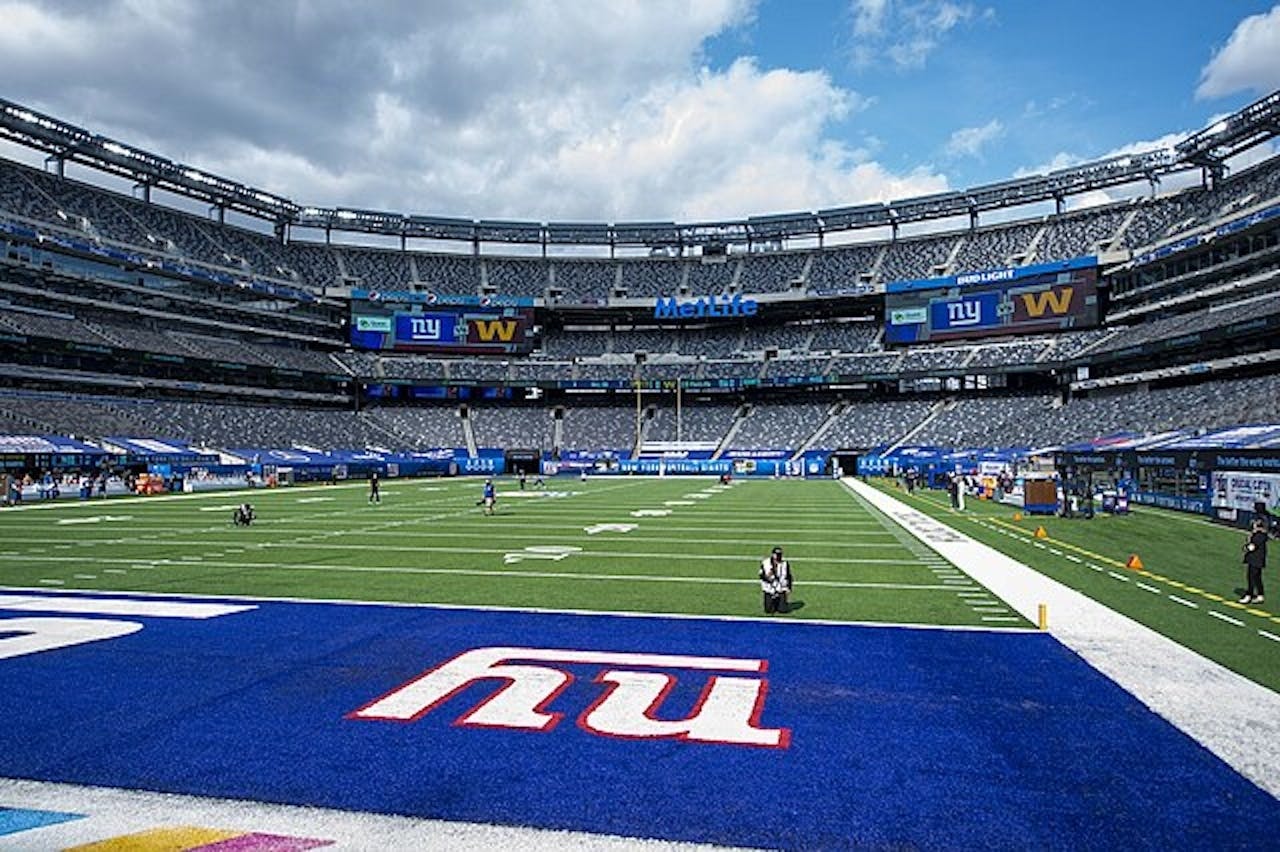 New York Giants football game tickets at Metlife Stadium