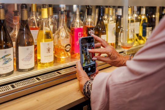 Tasting of three different wines from the dispenser