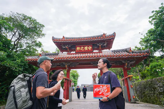 Okinawa royal history and culture walking tour in Shuri