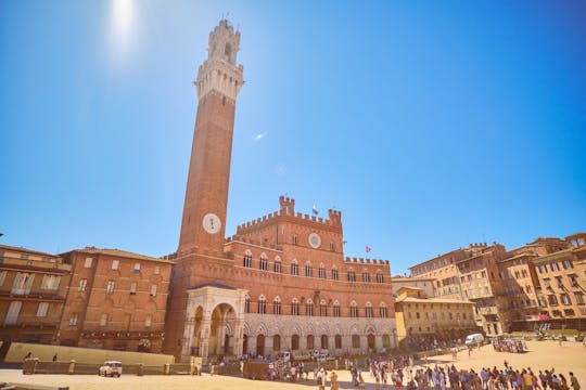 Tuscan villages English guided tour from Rome with Chianti tasting