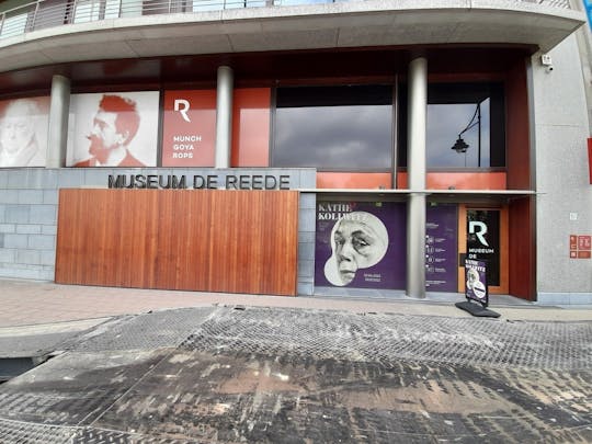Self-guided audio tour of Antwerp's art and history