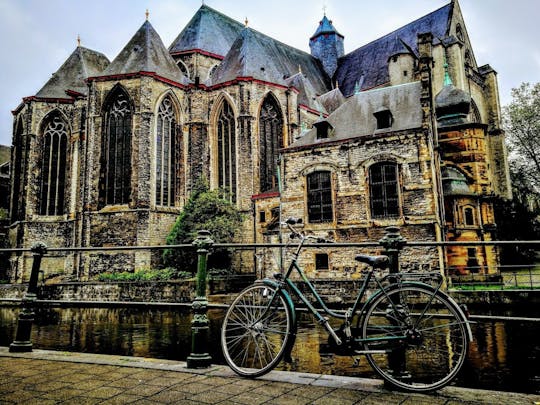 Self-guided audio tour through Ghent's historic streets