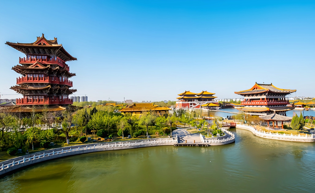 Monument visits in Henan Monument visits in Henan