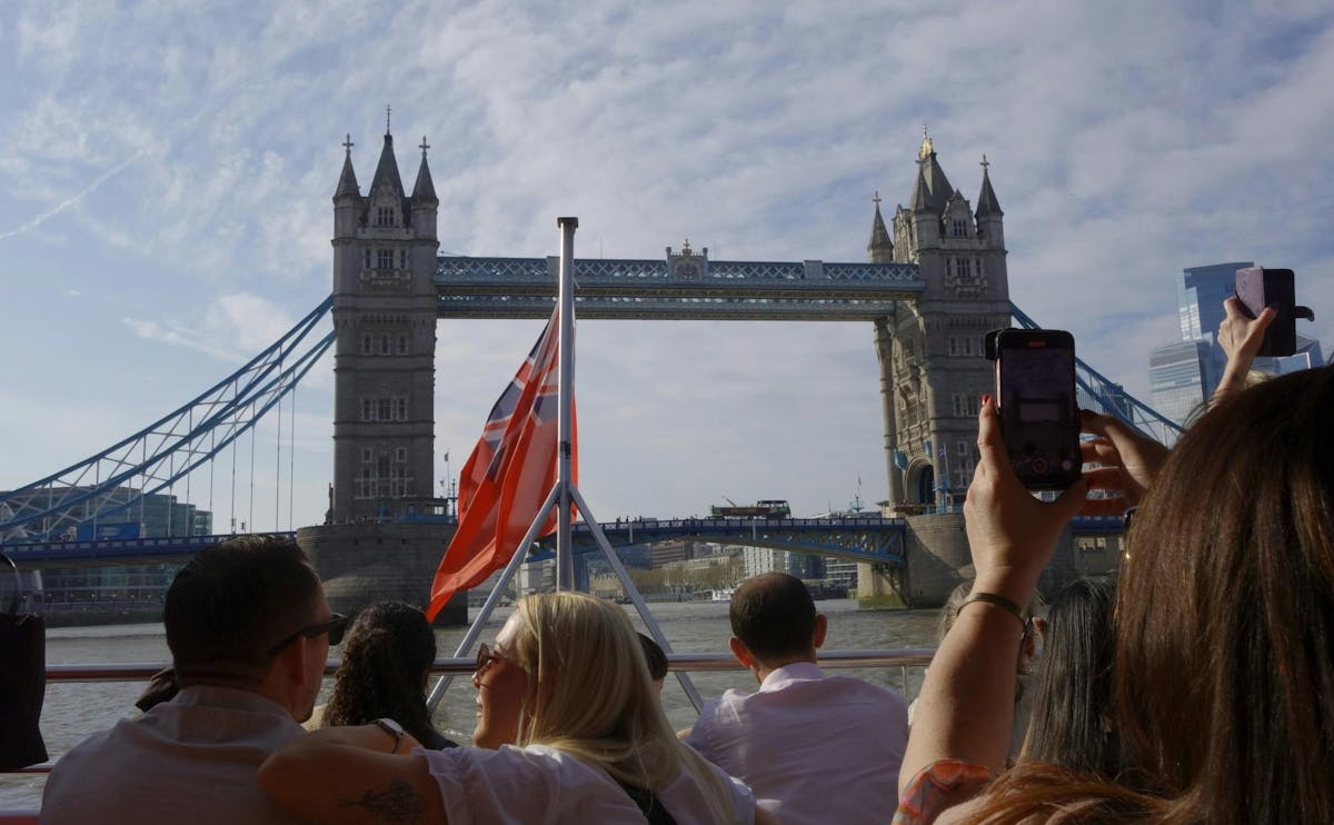 Privé dagtocht per boot en over land door Londen