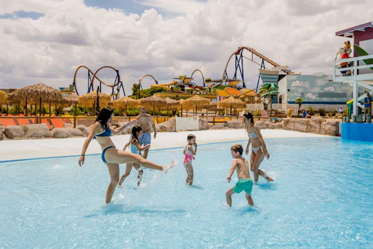 Parque Warner Beach entrance tickets