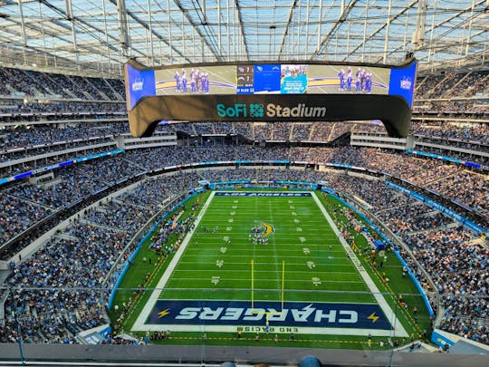 Partita di football dei Los Angeles Chargers al SoFi Stadium