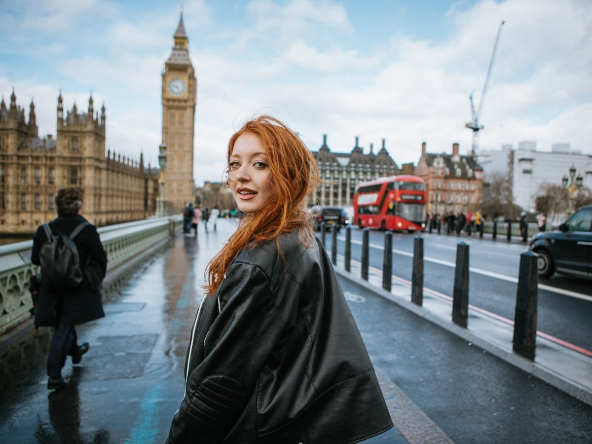 London big city hike through renowned landmarks