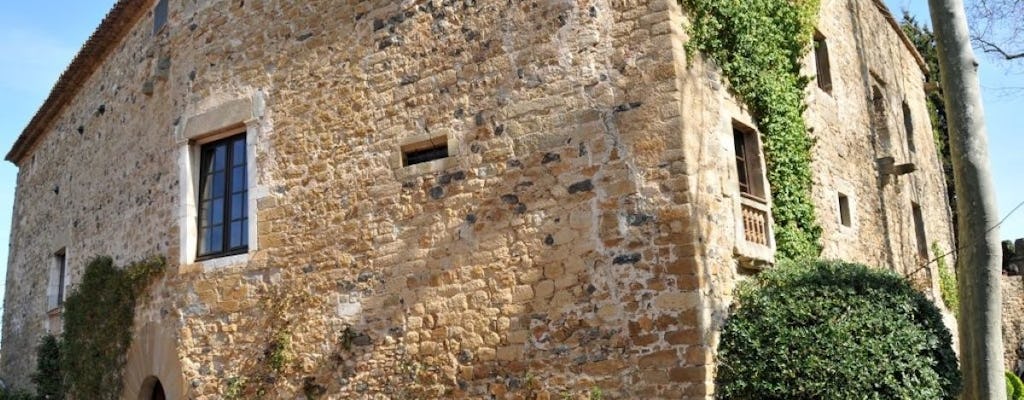 Gala Dalí Castle entrance ticket and guided visit
