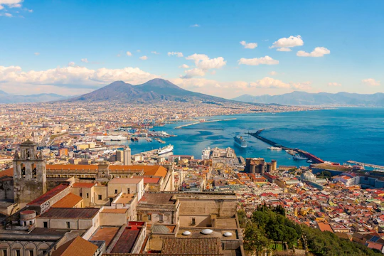 Pompeii and Naples from Rome, enjoy a full-day tour with lunch