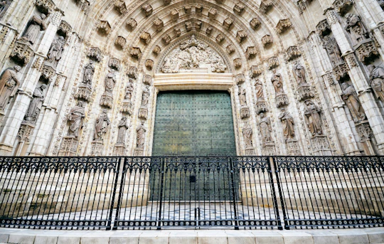 Seville Cathedral and Giralda entry tickets with audio guide