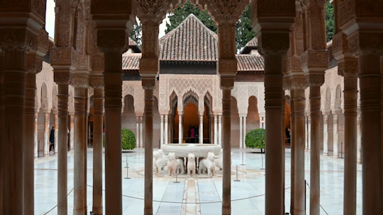 Granada City Pass, Alhambra entry and public transport