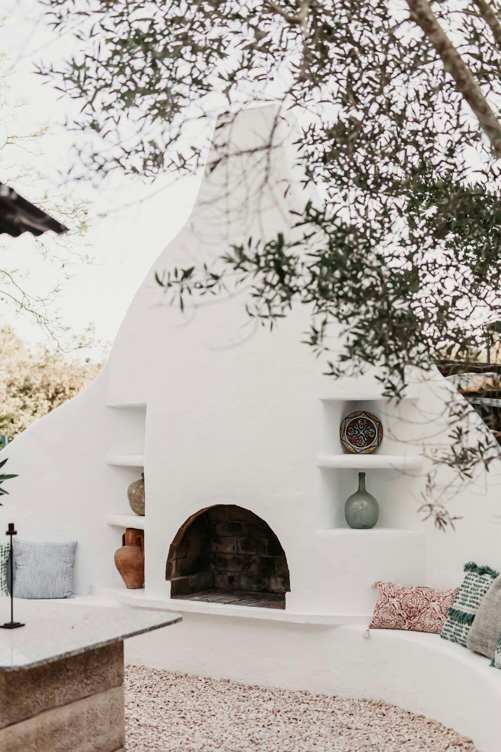 Paella-cooking workshop and tapas in Ibiza with lunch and wine