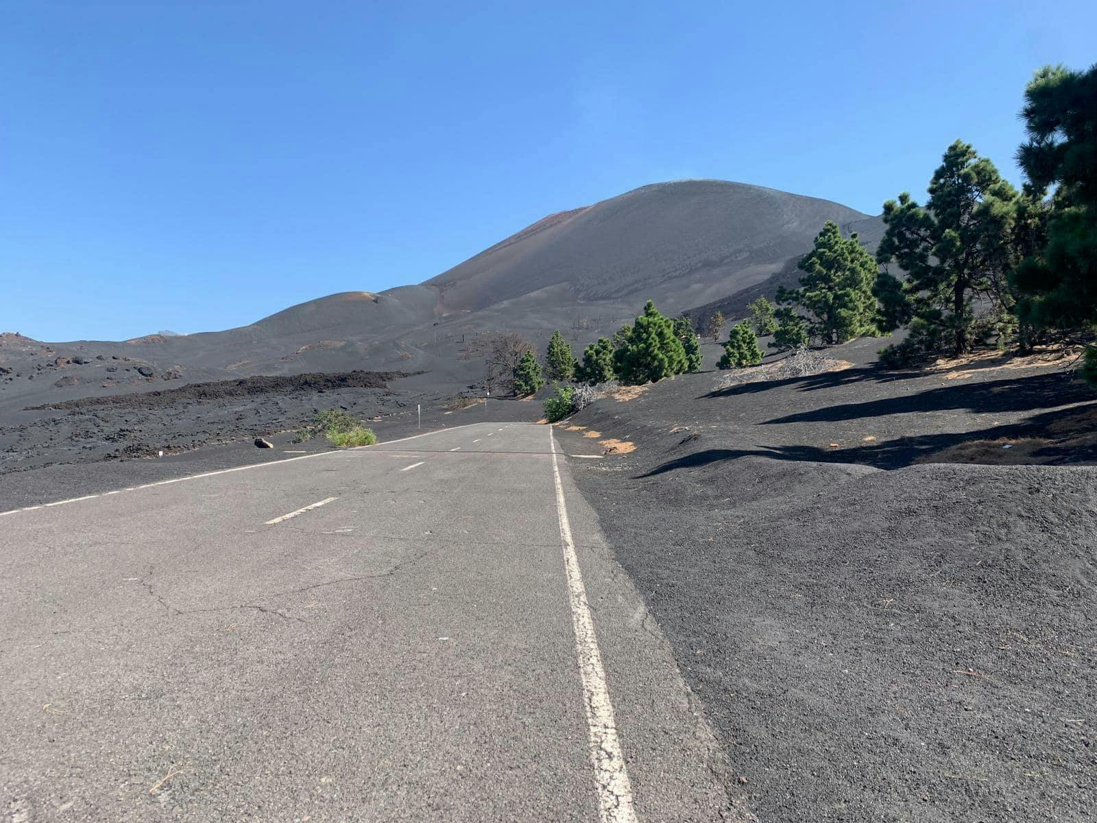 4x4 bus tour of Fuencaliente’s volcanos in La Palma