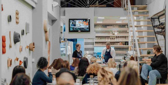 Cook and eat like a local, food tour and workshop