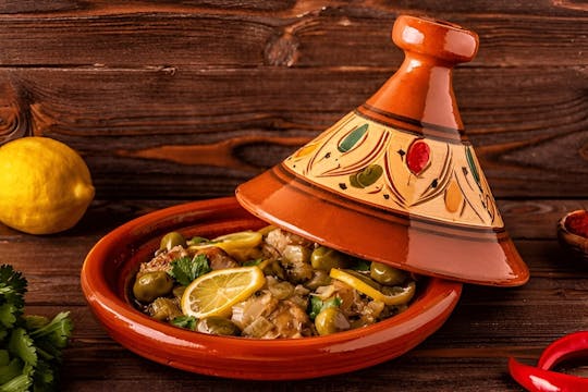 Clase de cocina y paseo en camello con almuerzo.