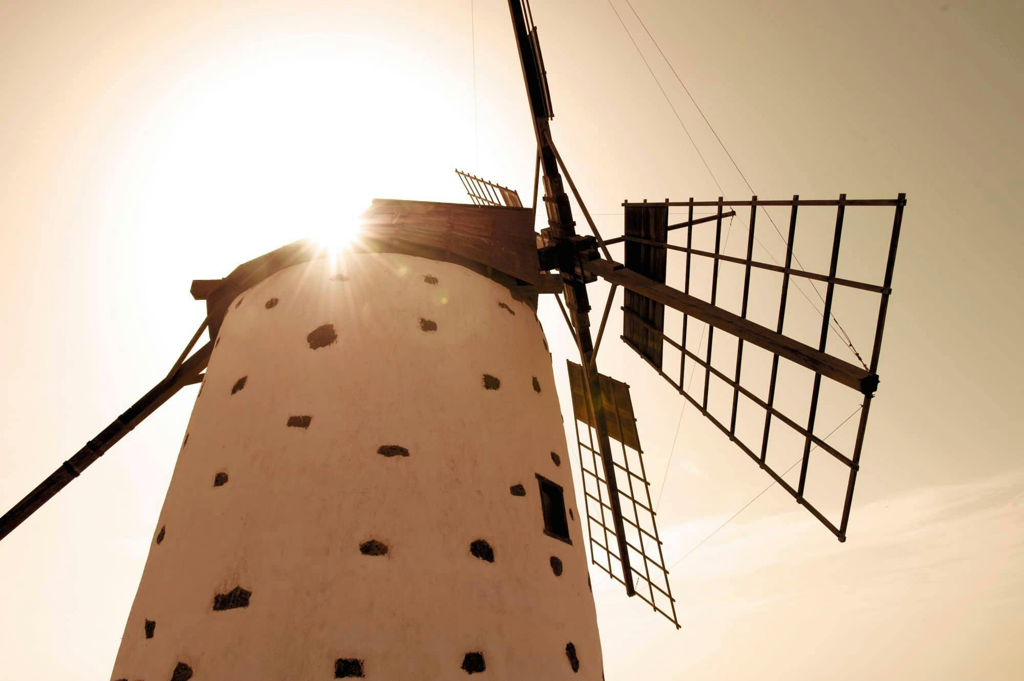 El Cotillo sunset 4x4 safari in Fuerteventura with Bayuyo Volcano