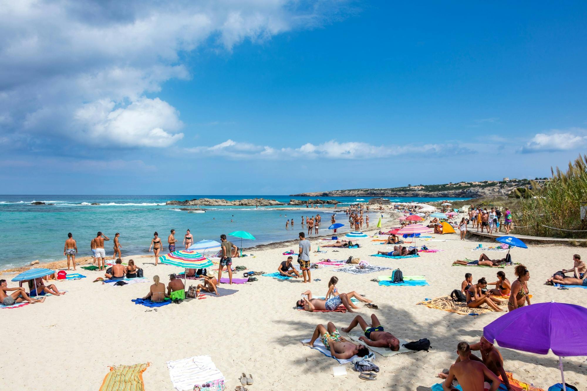 Full-day private guided tour of Formentera