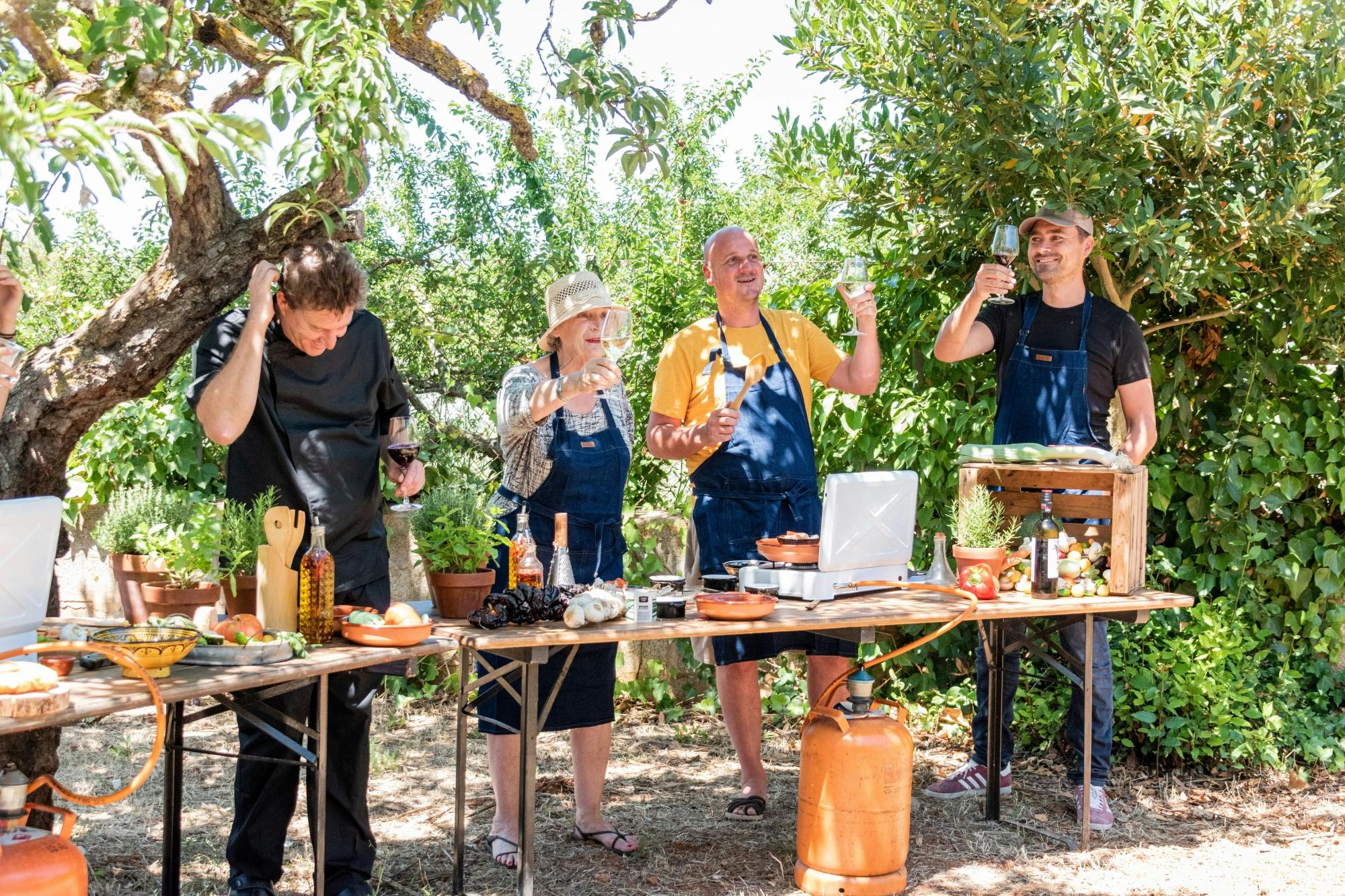 Paella-cooking workshop and tapas in Ibiza with lunch and wine