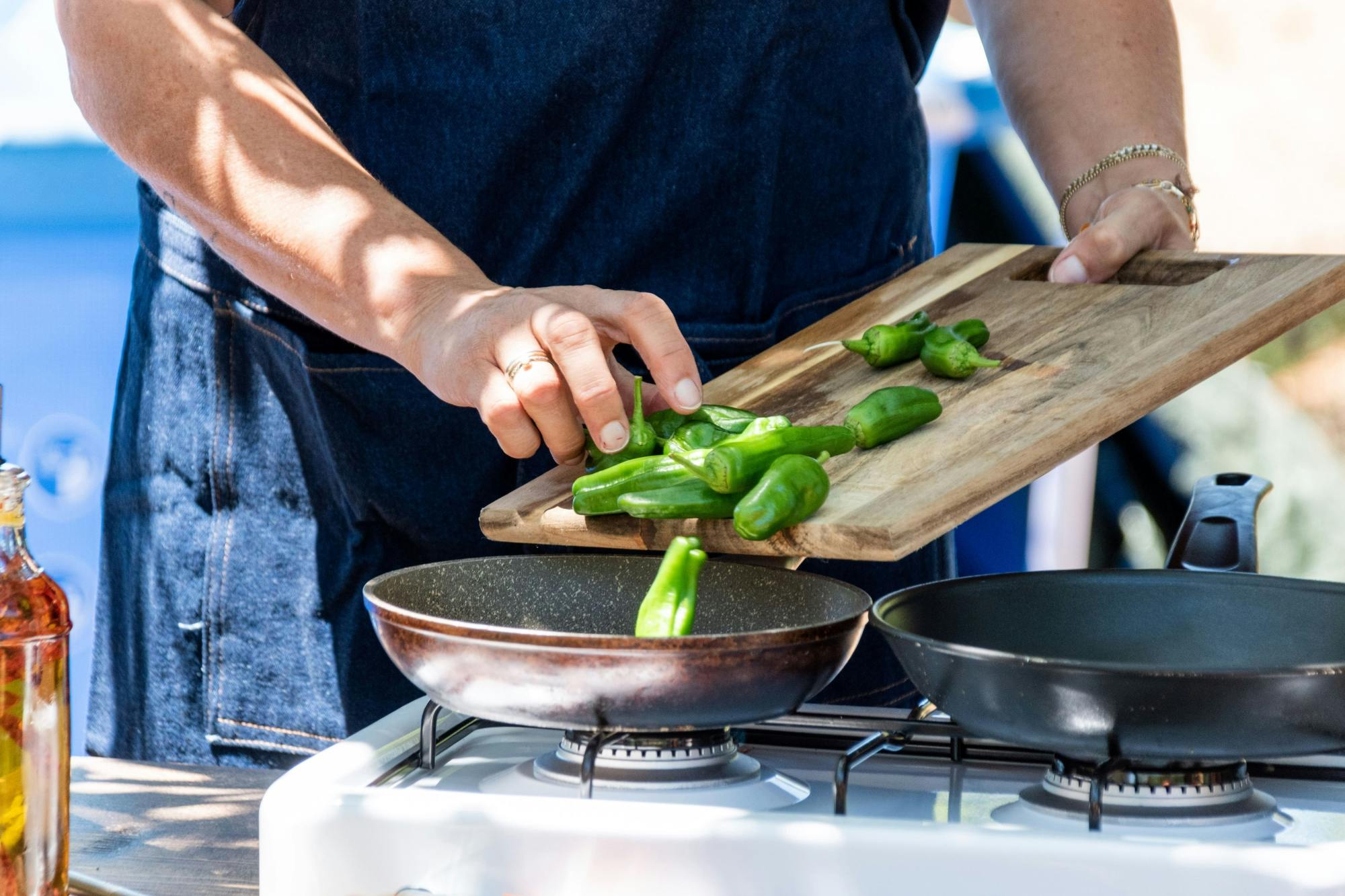 Paella-cooking workshop and tapas in Ibiza with lunch and wine