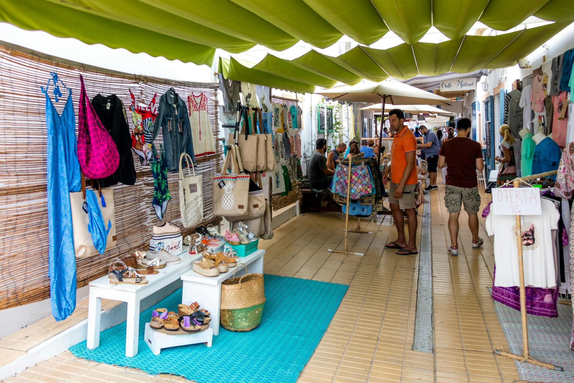 Full-day private guided tour of Formentera