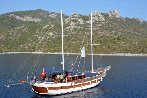 Marmaris adults-only boat cruise with lunch