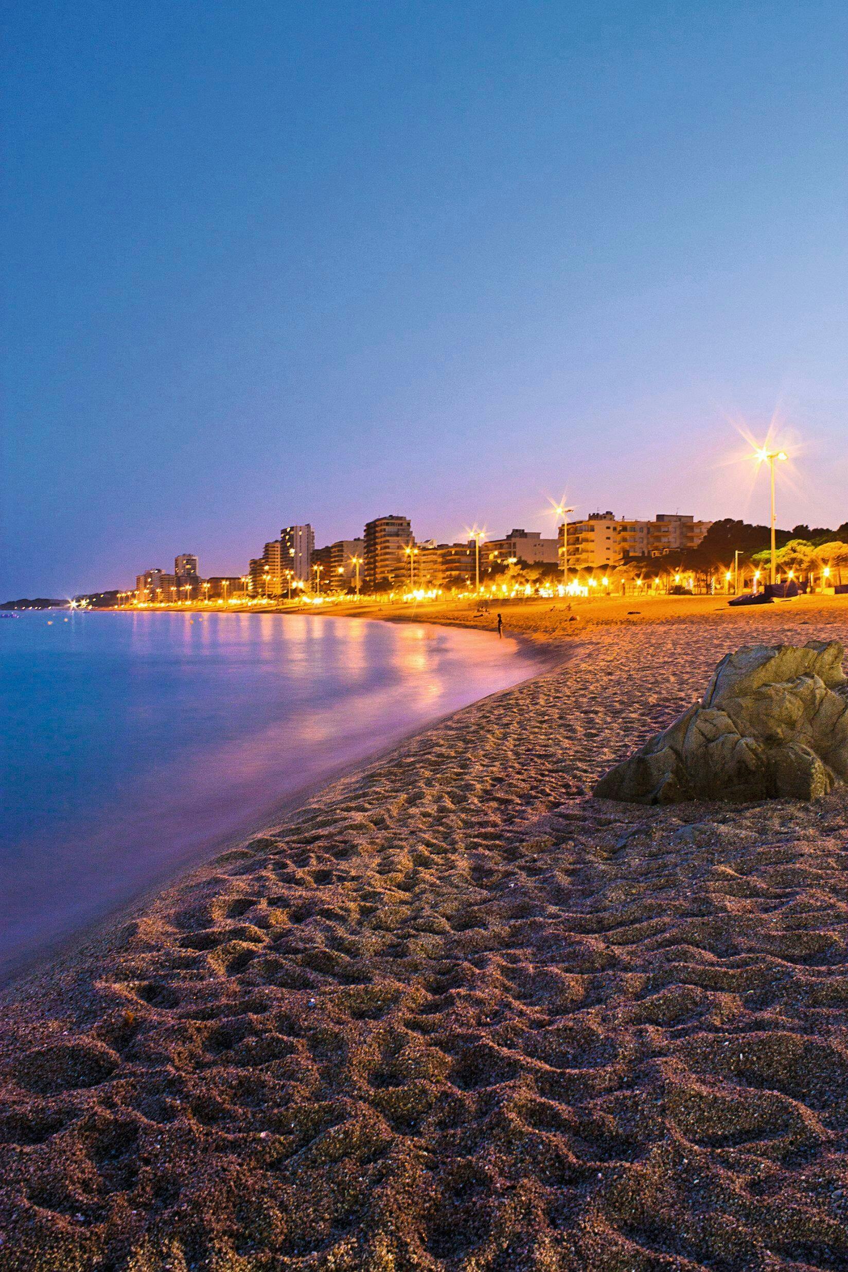 Platja d'Aro beach and shopping tour