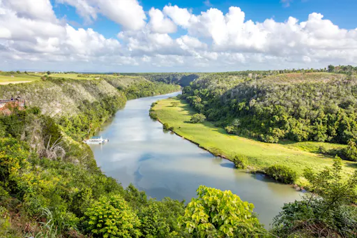 Tour of the Dominican’s Altos de Chavon artist village