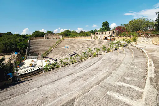 Tour of the Dominican’s Altos de Chavon artist village